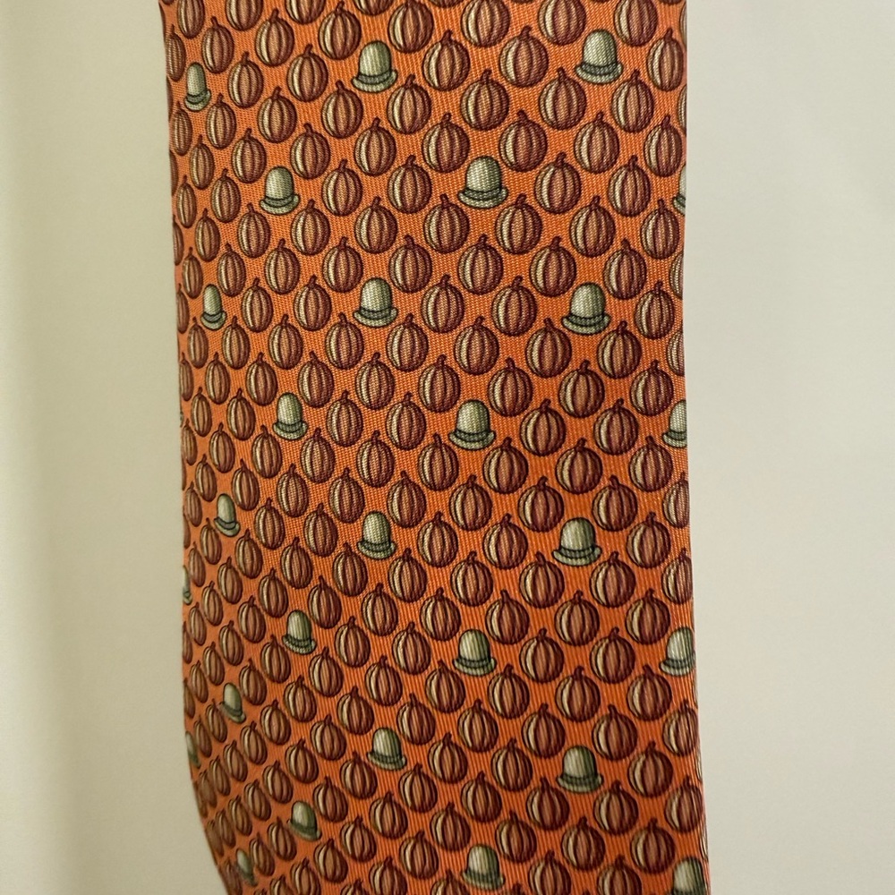 Hermes Luxury Men’s Necktie - Orange pumpkin  and Green hat Pattern